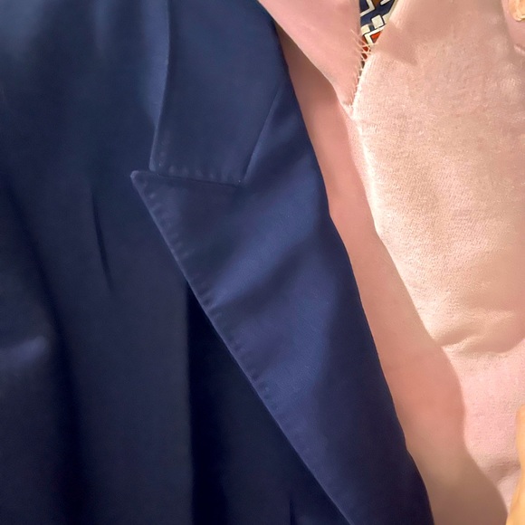 Authentic Gucci woman’s blazer. - Picture 9 of 14